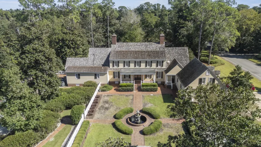 Estate from the air